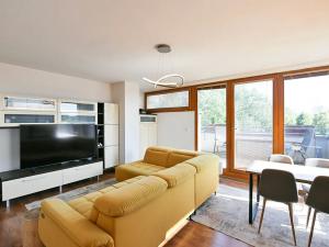 Prodej bytu 3+kk, Praha, U koupadel, 73 m2