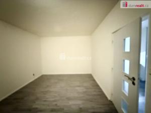 Pronájem bytu 1+1, Jílové - Martiněves, E. Krásnohorské, 36 m2