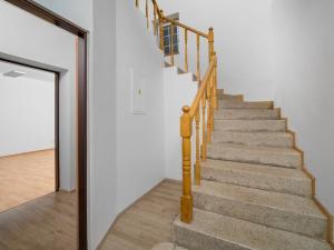 Pronájem bytu 3+kk, Liberec - Liberec XXV-Vesec, Dlouhá, 80 m2