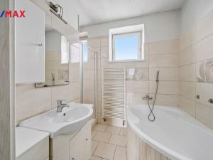 Prodej výrobních prostor, Skorošice, 1220 m2