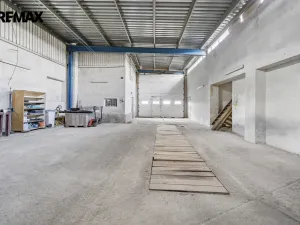 Prodej výrobních prostor, Skorošice, 1220 m2