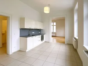 Pronájem bytu 3+1, Praha, 145 m2