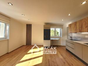 Prodej bytu 3+kk, Přerov, Trávník, 71 m2