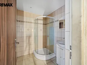 Prodej vícegeneračního domu, Skorošice, 1220 m2