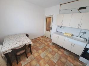 Pronájem bytu 1+1, Hradec Králové, Kyjevská, 40 m2