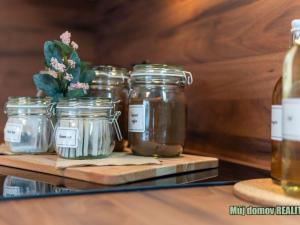 Pronájem bytu 2+kk, Praha - Čimice, Libčická, 55 m2