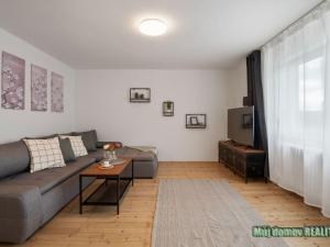 Pronájem bytu 2+kk, Praha - Čimice, Libčická, 55 m2