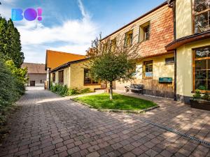 Prodej restaurace, Skuteč, Vítězslava Nováka, 780 m2