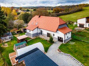 Prodej rodinného domu, Stříbro - Milíkov, 162 m2