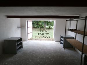 Pronájem garáže, Práče, 26 m2