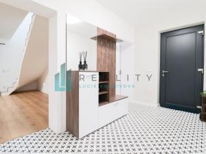 Prodej rodinného domu, Petrov, 229 m2