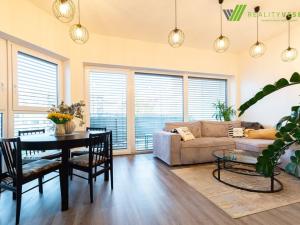 Pronájem bytu 2+kk, Hodonín, Očovská, 66 m2