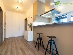 Pronájem bytu 2+kk, Hodonín, Očovská, 66 m2