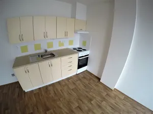 Pronájem bytu 1+kk, Velké Heraltice, Zahradní, 34 m2