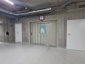 Pronájem bytu 2+kk, Praha, Maroldova, 43 m2