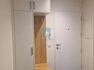 Pronájem bytu 2+kk, Praha, Maroldova, 43 m2