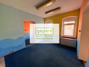 Prodej obchodního prostoru, Karlovy Vary, Závodu míru, 59 m2