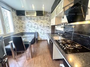 Prodej bytu 4+1, Tachov, Bělojarská, 84 m2