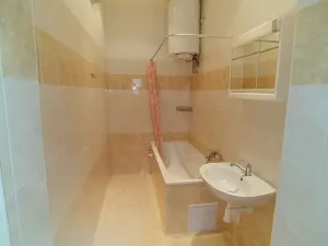 Pronájem bytu 2+kk, Praha - Michle, Pobočná, 45 m2