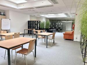 Pronájem kanceláře, Praha - Nové Město, Vladislavova, 1951 m2