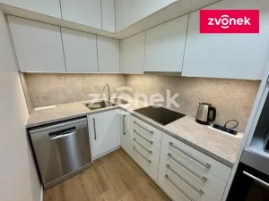 Pronájem bytu 2+kk, Zlín, Nad Stráněmi, 53 m2