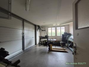 Pronájem výrobních prostor, Světice, V Zahradách, 250 m2