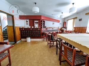 Prodej ubytování, Deštné v Orlických horách, 550 m2