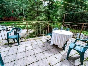 Prodej ubytování, Deštné v Orlických horách, 550 m2