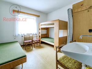 Prodej ubytování, Deštné v Orlických horách, 550 m2