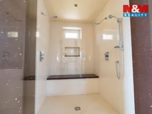 Prodej rodinného domu, Louny, Březinova, 429 m2