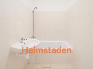 Pronájem bytu 1+kk, Orlová - Lutyně, Osvobození, 28 m2