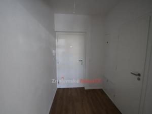 Pronájem bytu 1+kk, Znojmo, Jarošova, 29 m2