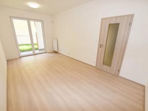 Prodej bytu 2+kk, Praha - Vršovice, Petrohradská, 118 m2