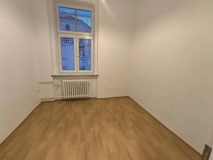 Pronájem bytu 3+1, Nový Bydžov, Třída B. Smetany, 97 m2