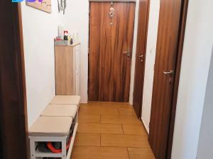 Prodej bytu 3+1, Orlová, Kpt. Jaroše, 72 m2