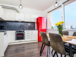 Pronájem bytu 1+1, Praha - Hostivař, plukovníka Mráze, 45 m2