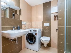 Pronájem bytu 1+1, Praha - Hostivař, plukovníka Mráze, 45 m2