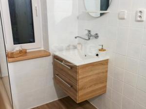 Prodej rodinného domu, Vápenice, 150 m2