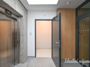 Pronájem bytu 2+kk, Brno, Střední, 55 m2