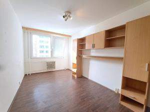 Prodej bytu 2+kk, Kladno - Kročehlavy, Holandská, 40 m2