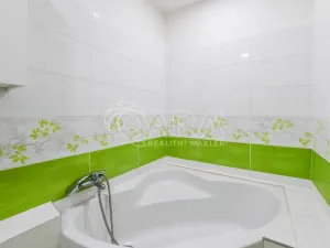 Prodej bytu 2+1, Praha - Letňany, Vítkovická, 48 m2