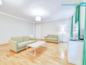 Pronájem bytu 2+kk, Mariánské Lázně, Masarykova, 80 m2