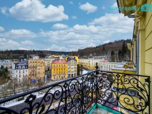 Pronájem bytu 2+kk, Mariánské Lázně, Masarykova, 80 m2