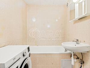 Prodej bytu 4+1, Praha - Chodov, Hněvkovského, 87 m2