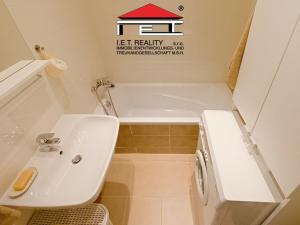 Prodej bytu 3+1, Praha - Chodov, Zdiměřická, 71 m2