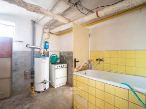 Prodej rodinného domu, Hustopeče, Komenského, 208 m2