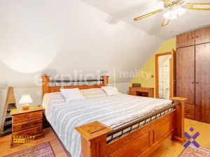 Prodej rodinného domu, Provodov, 234 m2