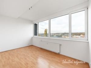 Pronájem bytu 2+kk, Praha - Vysočany, Skloněná, 64 m2