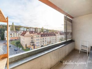Pronájem bytu 2+kk, Praha - Vysočany, Skloněná, 64 m2