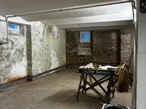 Pronájem skladu, Karlovy Vary, Moravská, 75 m2